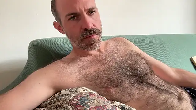 Snapshot of Brianjonest chatting on July 2026 01:04:01 PM Brianjonest online show from July 2026 01:04:01 PM