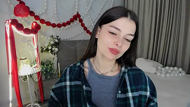 Snapshot of ContinentOfTranquility chatting on April 2026 04:46:01 AM ContinentOfTranquility online show from April 2026 04:46:01 AM