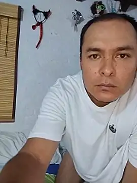Snapshot of piton77 chatting on June 2026 09:30:02 AM piton77 online show from June 2026 09:30:02 AM