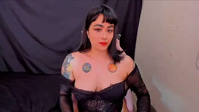 aiko black93 online show from February 2025 03:07:01 PM