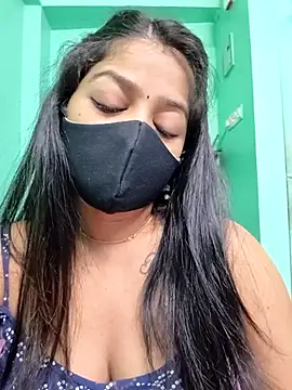 Monalisa Singh online show from April 2026 06:12:02 PM