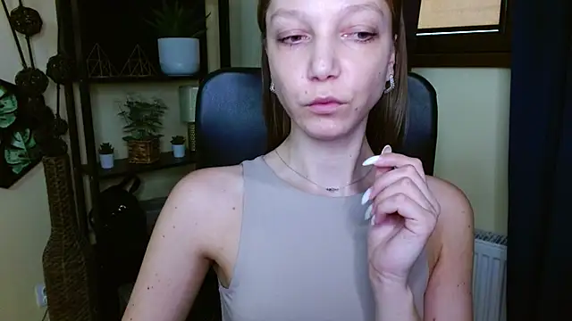 EmillyPlay online show from March 2026 01:39:02 PM