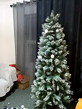 Yourhotboy 42 online show from November 2025 06:00:02 PM