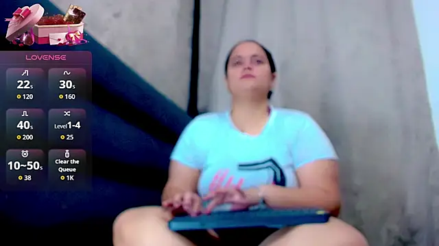 brunnette hot online show from January 2026 10:41:02 AM