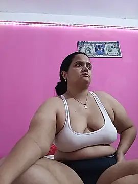 Snapshot of brunnette_hot chatting on June 2026 10:27:02 AM brunnette hot online show from June 2026 10:27:02 AM
