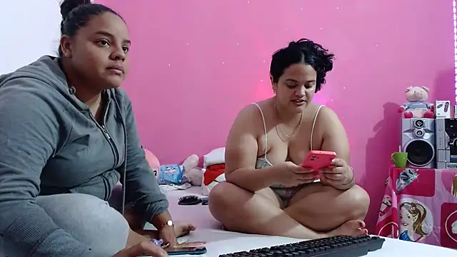 Snapshot of brunnette_hot chatting on June 2026 10:19:02 AM brunnette hot online show from June 2026 10:19:02 AM