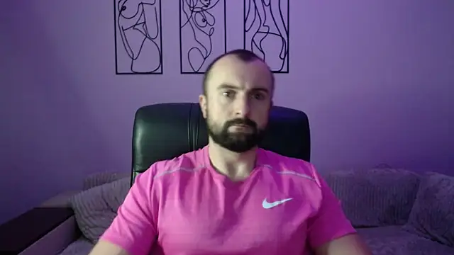 brindlefly6969 online show from November 2025 07:08:02 PM