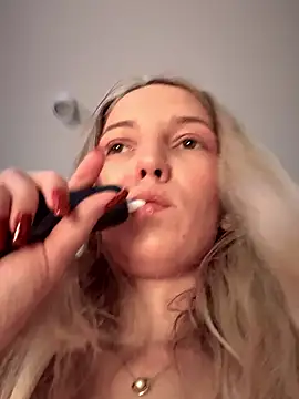 Snapshot of Adelina0001 chatting on January 2026 07:54:01 AM Adelina0001 online show from January 2026 07:54:01 AM