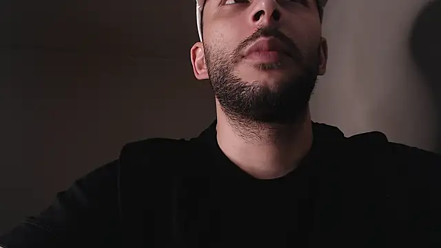 henryaxe online show from November 2025 02:32:02 AM