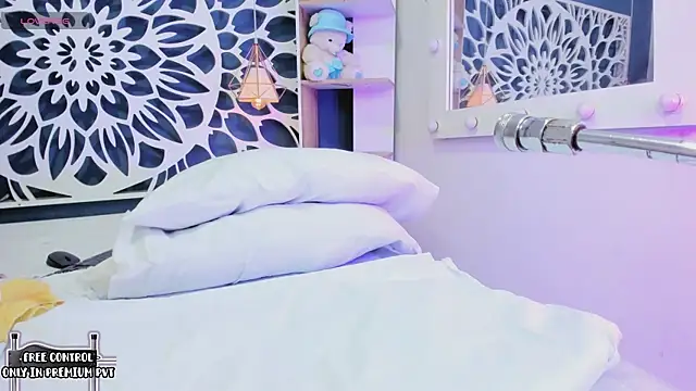 amalla  online show from April 2026 06:48:02 PM