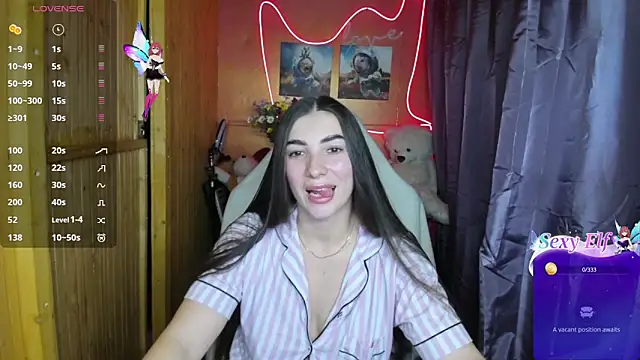 Snapshot of Fiery_Brunette_ chatting on January 2025 03:07:01 PM Fiery Brunette  online show from January 2025 03:07:01 PM