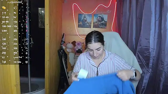 Snapshot of Fiery_Brunette_ chatting on March 2025 11:18:01 AM Fiery Brunette  online show from March 2025 11:18:01 AM