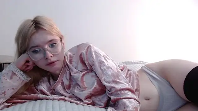 Snapshot of Sataobby chatting on January 2025 06:07:01 PM Sataobby online show from January 2025 06:07:01 PM