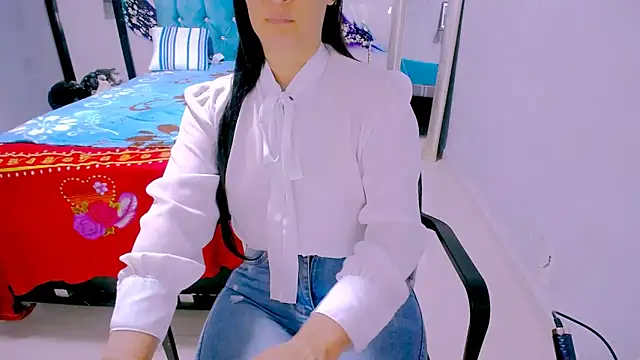 BitterMomXxx online show from March 2026 02:07:02 PM