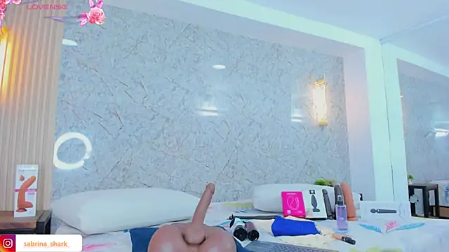 sabrina shark  online show from November 2025 03:17:01 AM