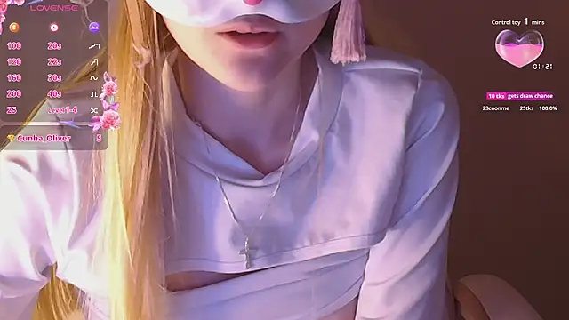 Snapshot of Sydney_Swan chatting on October 2025 12:54:02 AM Sydney Swan online show from October 2025 12:54:02 AM