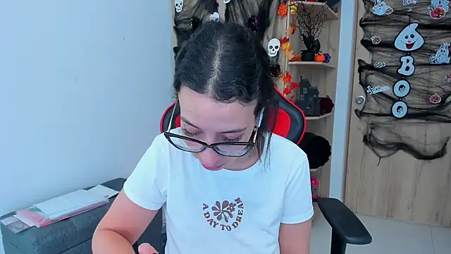 Snapshot of _amanda_seyfried19 chatting on October 2025 04:58:01 PM amanda seyfried19 online show from October 2025 04:58:01 PM