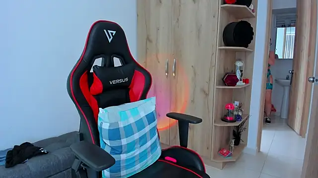 Snapshot of _amanda_seyfried19 chatting on February 2026 04:13:01 PM amanda seyfried19 online show from February 2026 04:13:01 PM