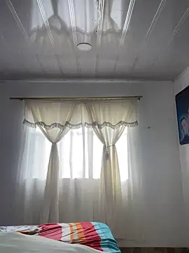 hannahb-e online show from March 2025 01:59:02 PM