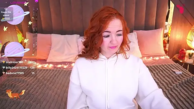 Snapshot of Marina_Mur_ chatting on February 2025 02:34:01 AM Marina Mur online show from February 2025 02:34:01 AM