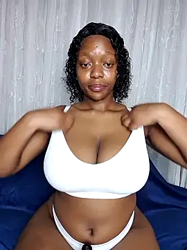 Snapshot of Jazmine-Blue chatting on December 2024 09:32:02 PM Jazmine-Blue online show from December 2024 09:32:02 PM