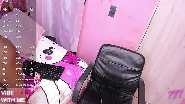 shenielxx online show from June 2026 03:31:02 AM