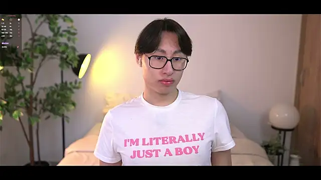 SrLuis18 online show from September 2025 12:40:01 PM