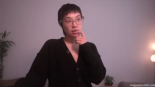 meganmei666 online show from April 2026 05:47:02 PM