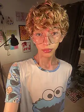 lyamthommpson online show from February 2026 03:21:02 AM