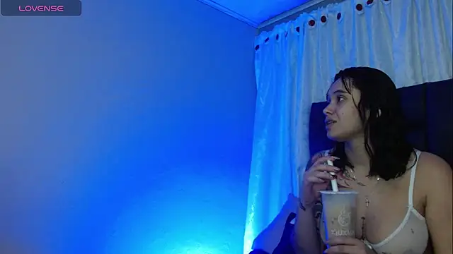 Snapshot of megan_lover chatting on July 2026 02:36:01 AM megan lover online show from July 2026 02:36:01 AM
