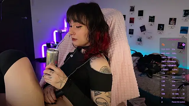 deadlysweet online show from February 2026 02:39:02 AM