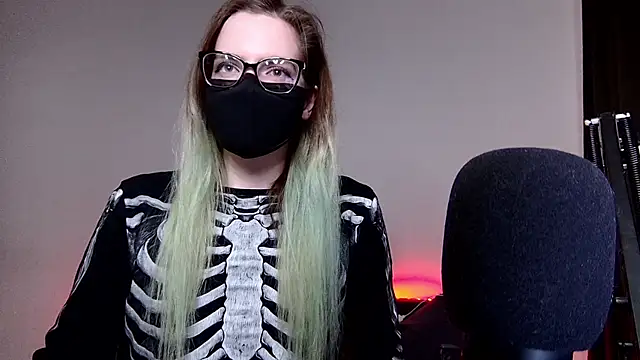 amber candyfloss online show from December 2024 12:30:01 AM