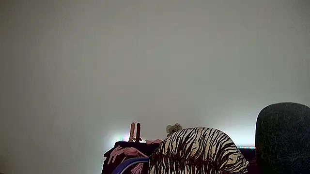 amber candyfloss online show from November 2025 11:37:02 PM