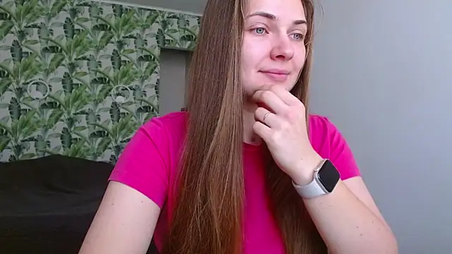 Olivia shine online show from November 2025 05:17:01 AM