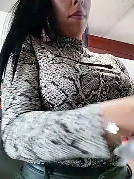 Emily Wane online show from November 2025 06:43:01 PM