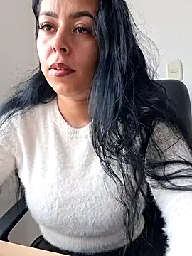 Snapshot of Emily_Wane chatting on June 2026 04:56:02 PM Emily Wane online show from June 2026 04:56:02 PM