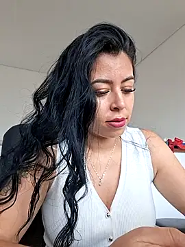 Snapshot of Emily_Wane chatting on June 2026 03:12:02 PM Emily Wane online show from June 2026 03:12:02 PM