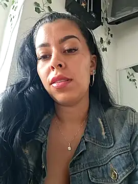 Snapshot of Emily_Wane chatting on July 2026 03:49:02 PM Emily Wane online show from July 2026 03:49:02 PM