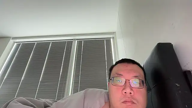 Snapshot of slaveasianboy chatting on May 2026 07:19:02 PM slaveasianboy online show from May 2026 07:19:02 PM