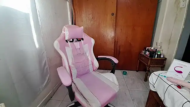 Snapshot of Gotitatv chatting on February 2025 08:31:01 PM Gotitatv online show from February 2025 08:31:01 PM