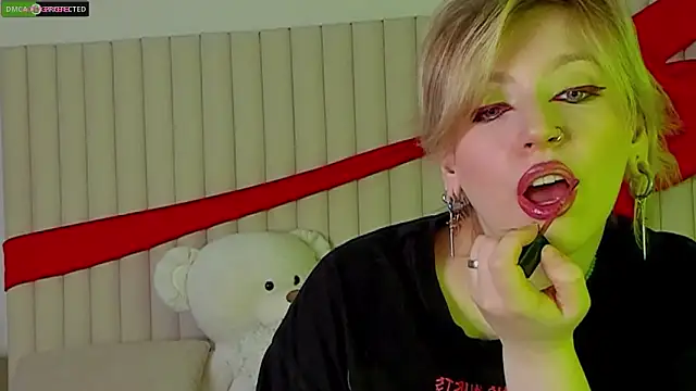 RachelCart online show from February 2026 03:12:02 AM