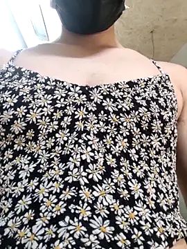 Snapshot of Lucifer21dragon chatting on February 2026 11:39:02 AM Lucifer21dragon online show from February 2026 11:39:02 AM