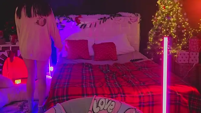 YasmineWest online show from January 2026 08:27:01 AM