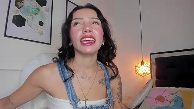 amysc online show from November 2025 01:43:01 PM