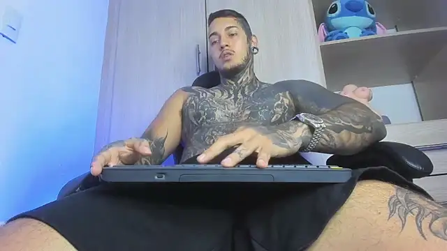 JAXXXONHERD online show from April 2026 06:52:01 PM