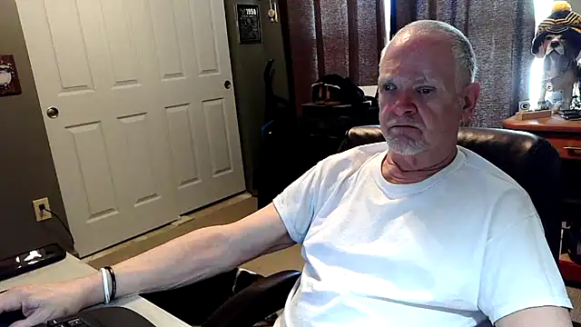 nobledad online show from April 2026 06:19:02 PM