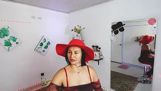 lollita 23  online show from September 2025 08:23:01 PM