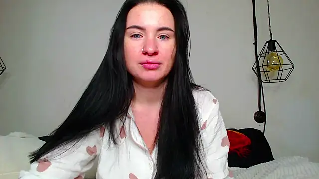 Snapshot of KristinSquirt chatting on March 2025 09:03:02 AM KristinSquirt online show from March 2025 09:03:02 AM