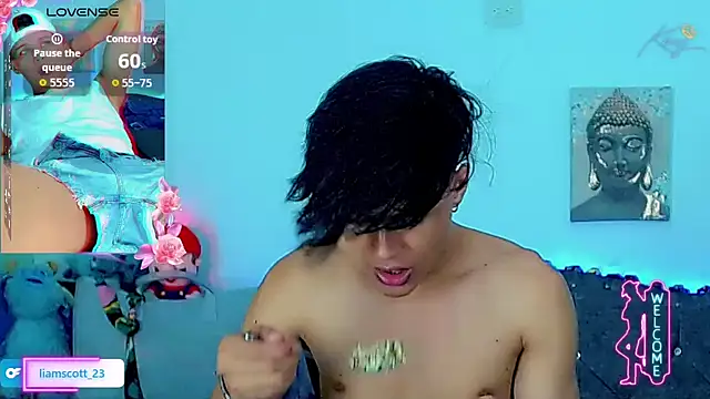 Liamscott  online show from February 2026 10:04:02 PM