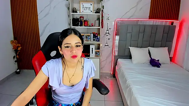 HannaSexyy online show from November 2025 01:44:01 AM